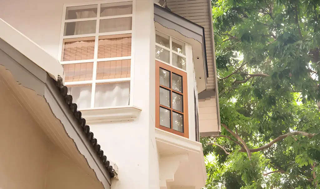 Casement Windows, photo 1