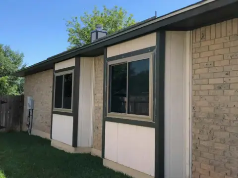Replacement windows installed by The Window Source of San Antonio, photo 4